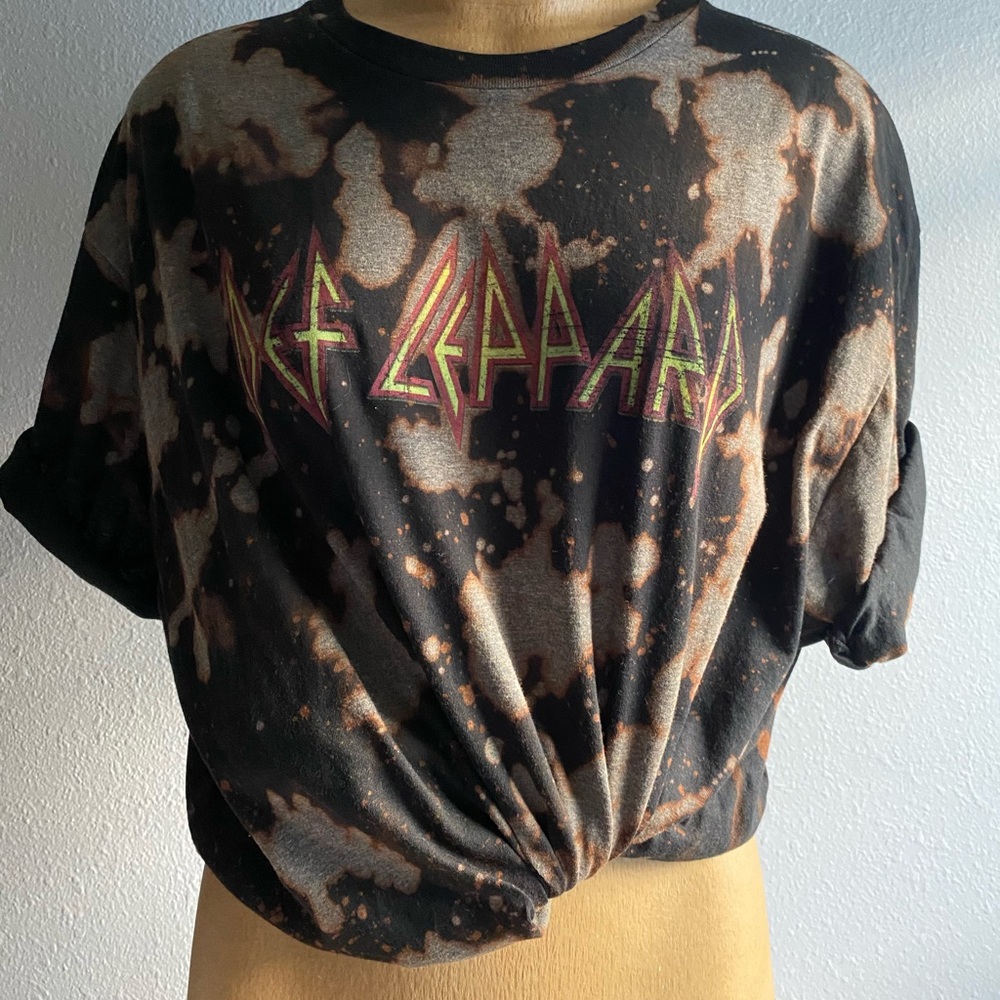 Customized Def Leopard T-Shirt